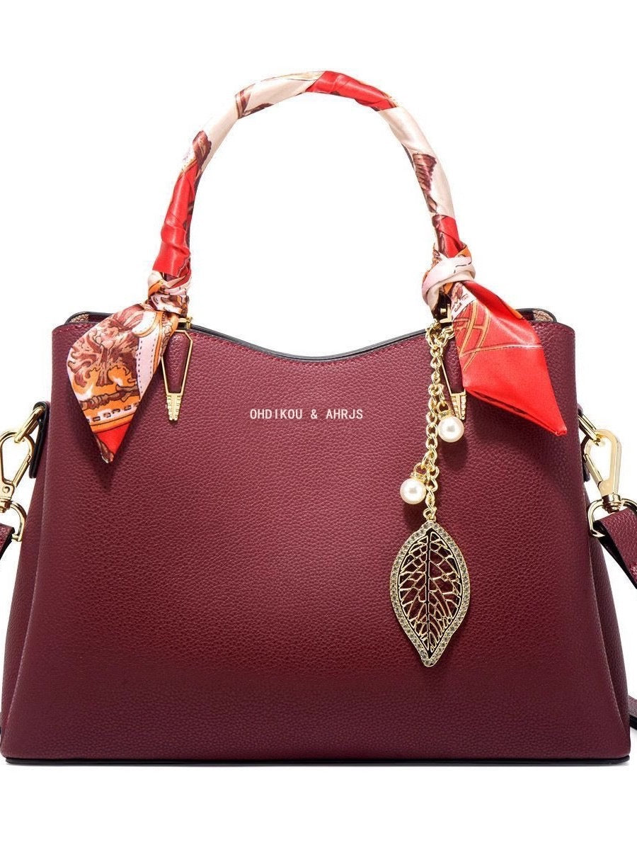 Elegant Leather Tote Handbag
